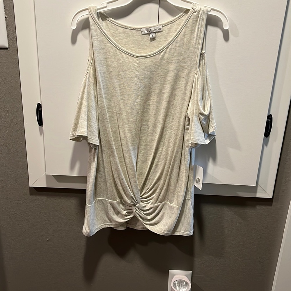 Oatmeal cold shoulder top size M